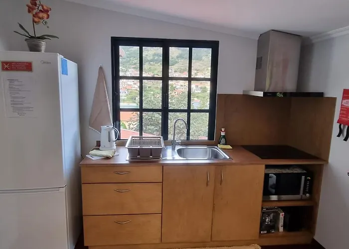 Em Apartment Machico (Madeira)